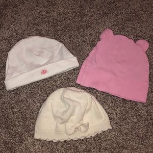 3 newborn hats